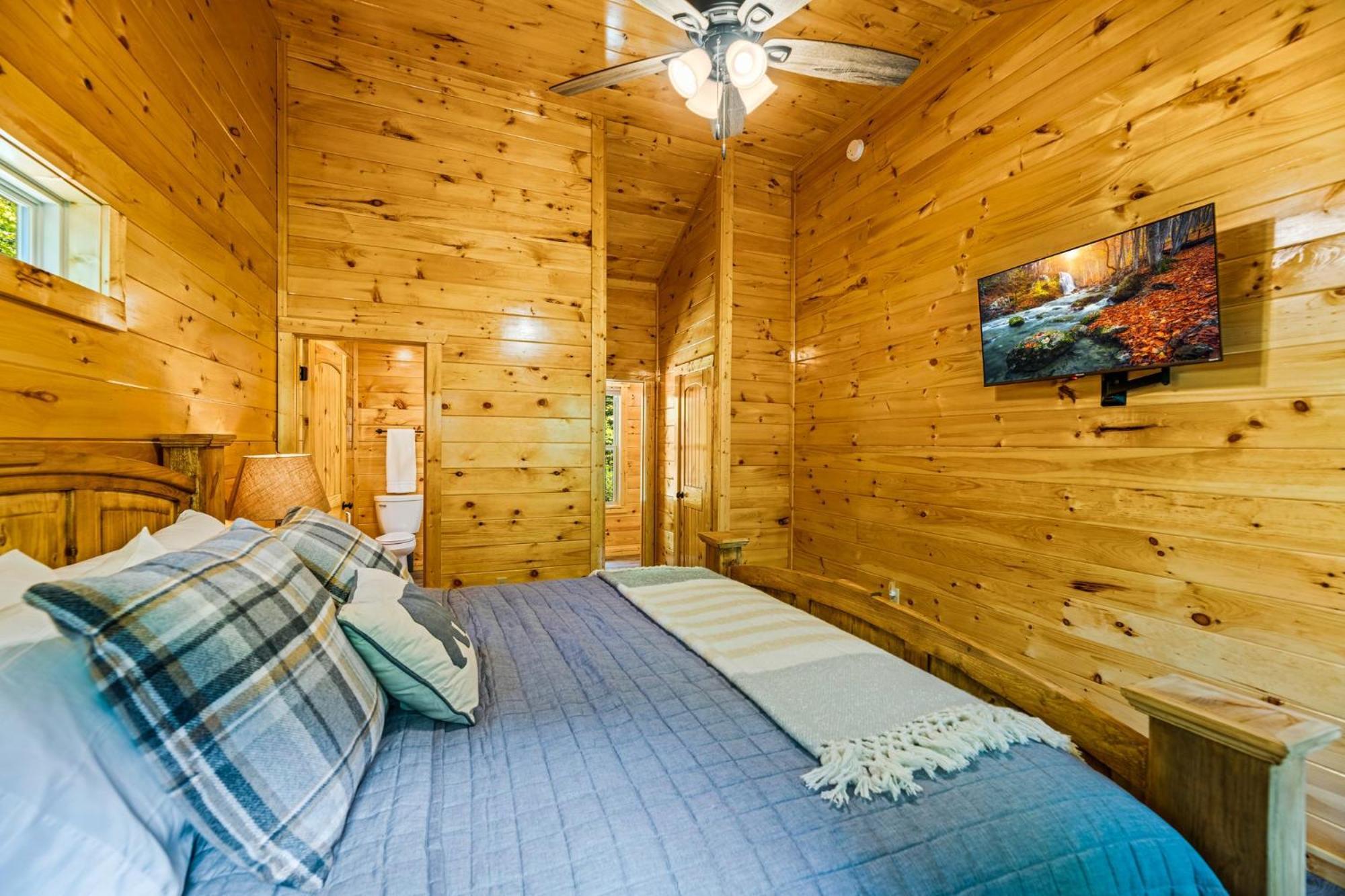 Cozy Cub Holiday home Sevierville