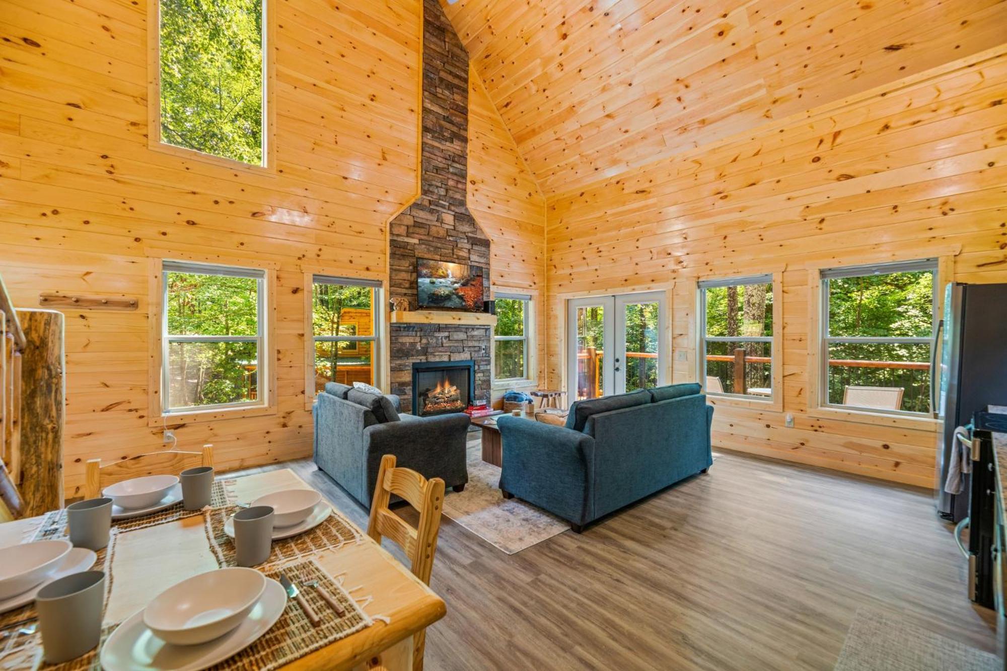 Cozy Cub Holiday home Sevierville
