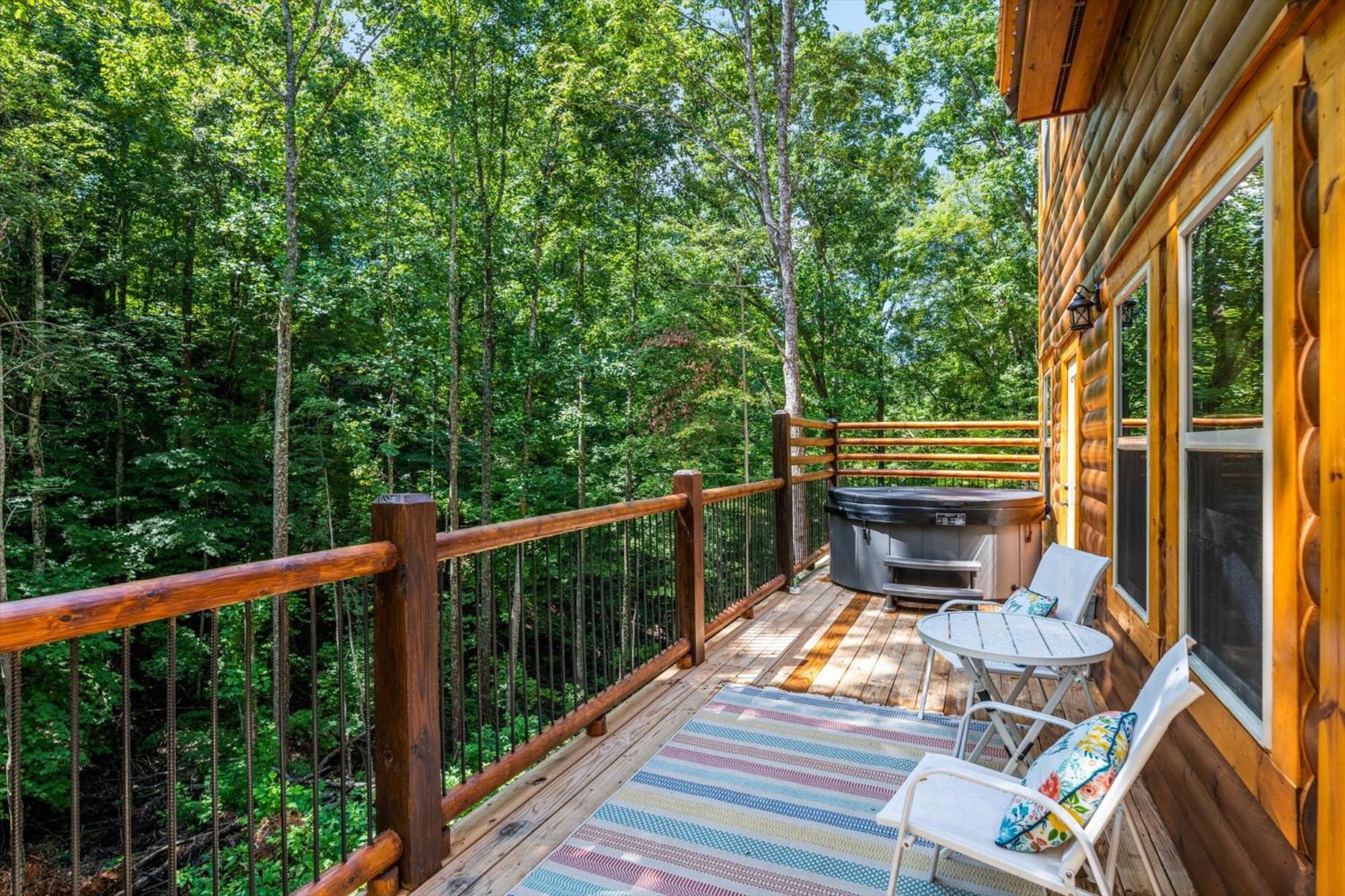 Cozy Cub Sevierville